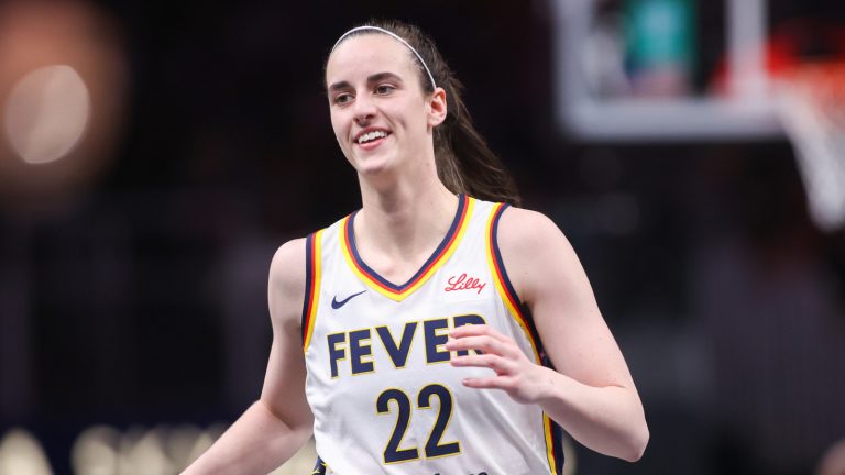 caitlin-clark-refuses-back-down-sends-clear.jpg
